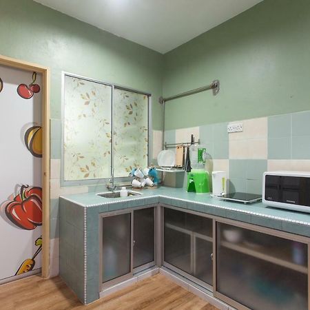 Gunung View Homestay 10 To 12 Pax Near Sunway Tambun Ипох Экстерьер фото